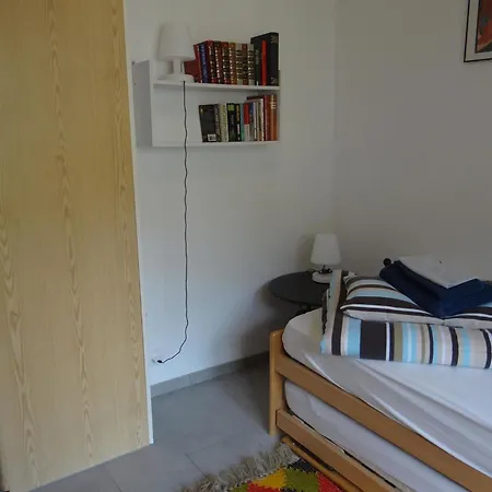 公寓 Apartment Dorfstrasse 53C Appartement-Fewo 4-Bettwohnung By Interhome *